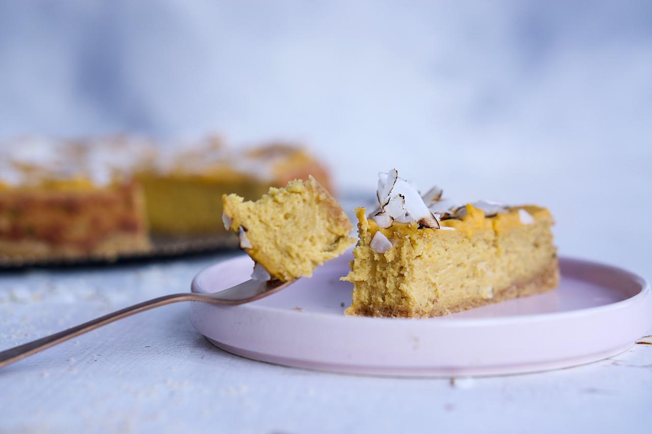 CHEESECAKE DE LÚCUMA – Virginia Demaría